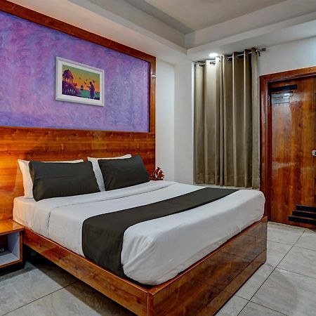 Hotel Hight Krone A Family Hotel Near Igi Airport Delhi New Delhi Eksteriør bilde