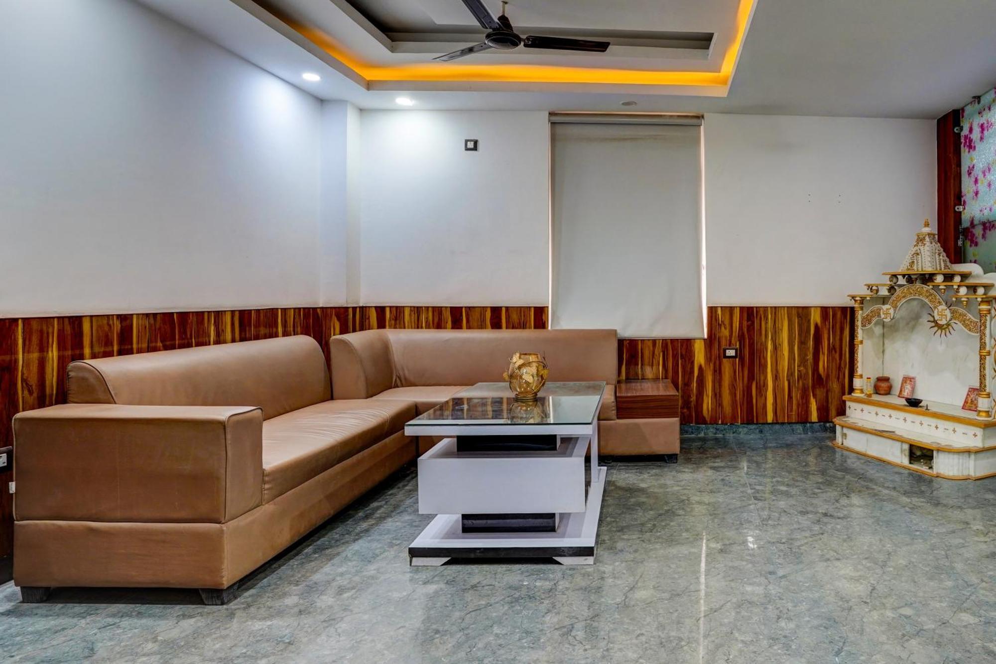 Hotel Hight Krone A Family Hotel Near Igi Airport Delhi New Delhi Eksteriør bilde