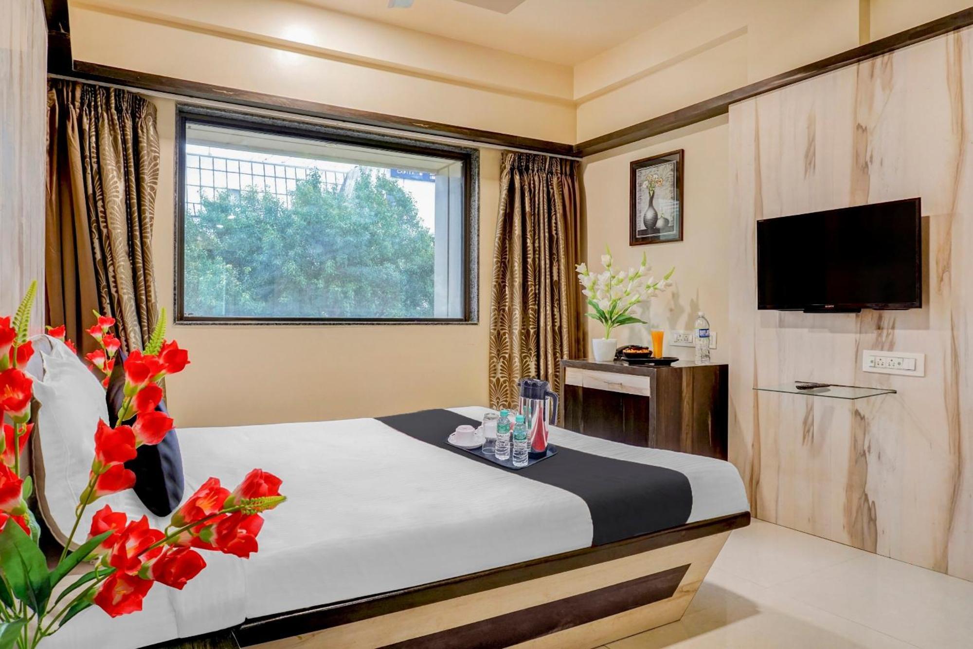 Hotel Hight Krone A Family Hotel Near Igi Airport Delhi New Delhi Eksteriør bilde